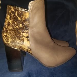 Hego's Italian ankle boots
